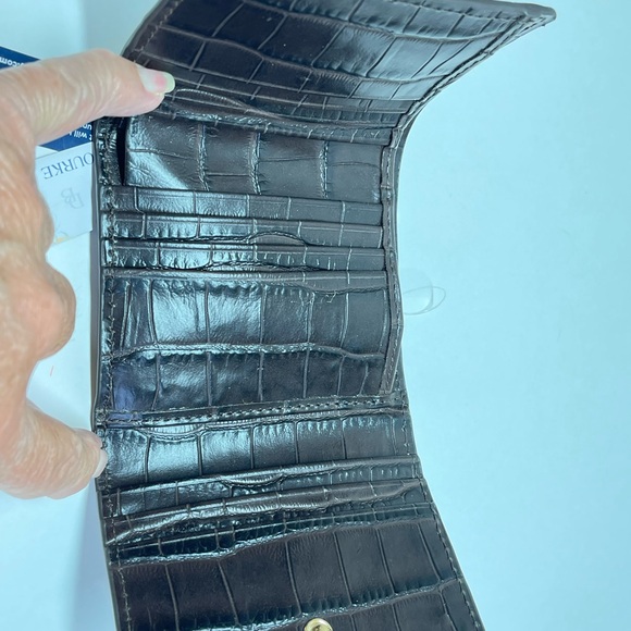 🍓🍓sold🍓🍓Dooney & Bourne Landon Trifold Wallet In Espresso W/Tags, Warranty - Picture 2 of 12